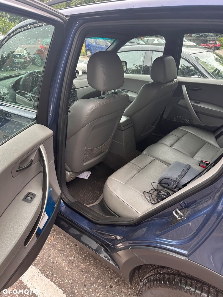 BMW X3 3.0d - 26