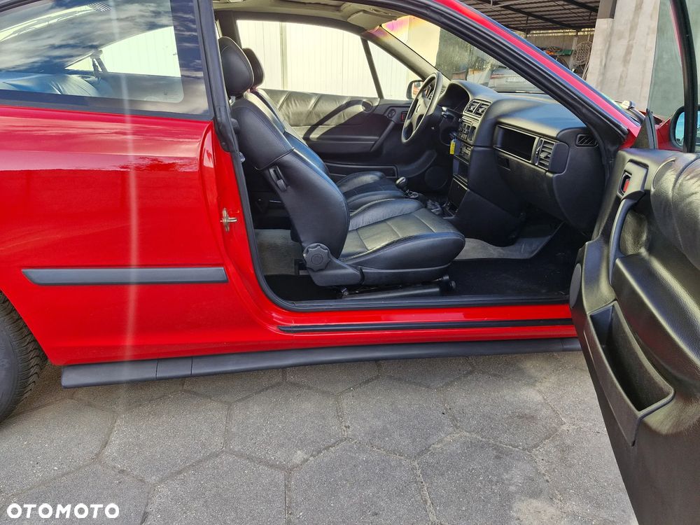 Opel Calibra 2.0 - 8