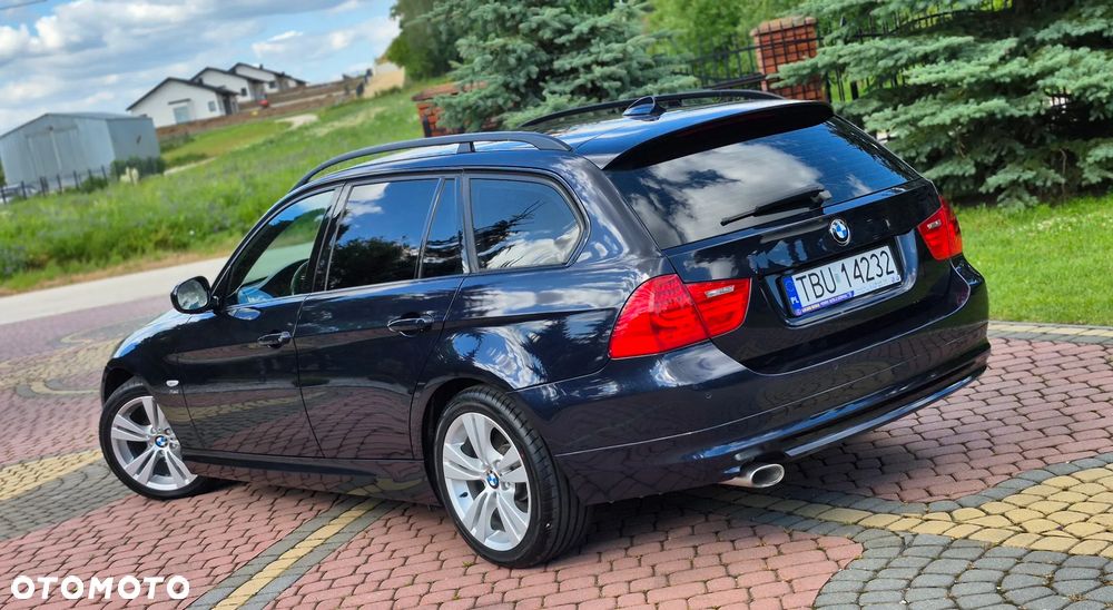 BMW Seria 3 320d xDrive - 5