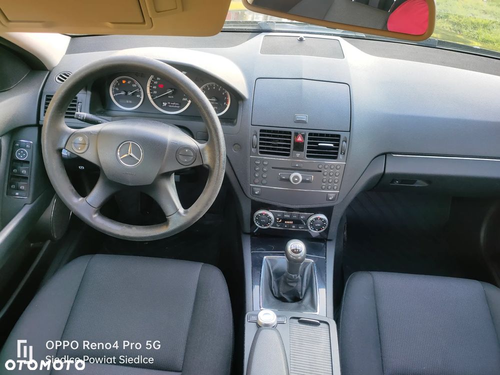 Mercedes-Benz Klasa C 180 BlueEFFICIENCY - 12