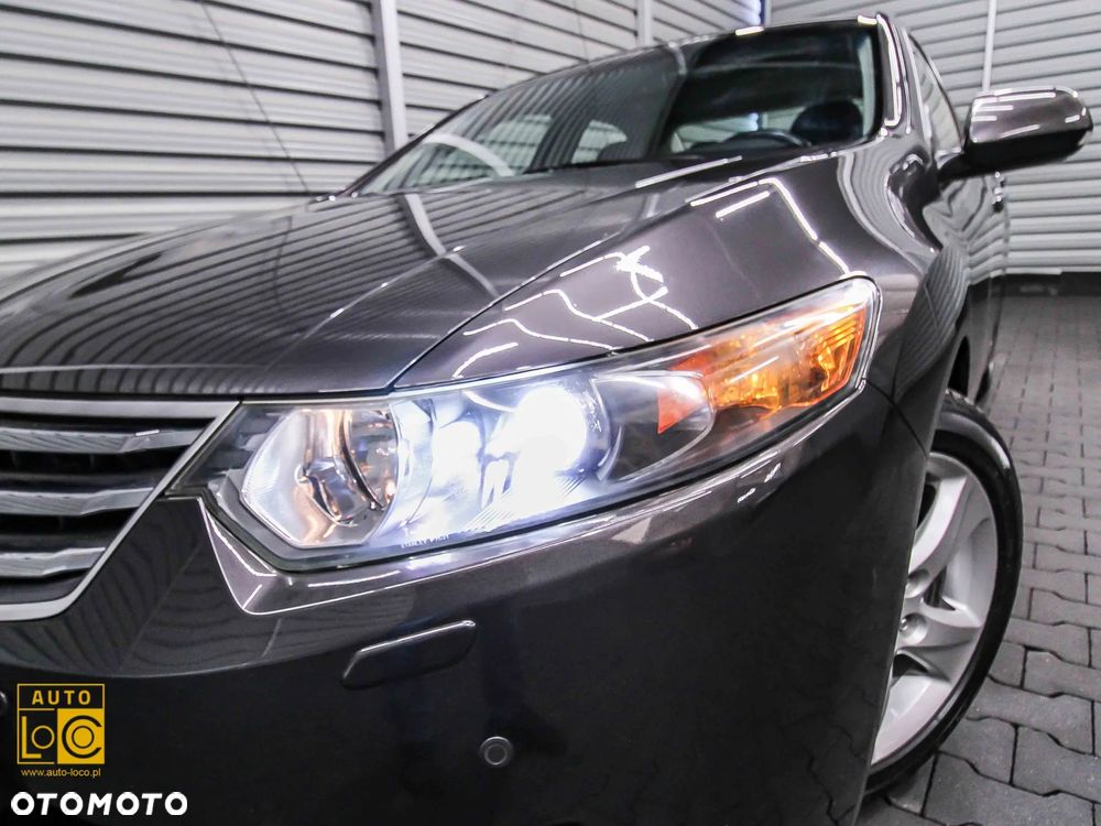 Honda Accord 2.0 Executive - 28