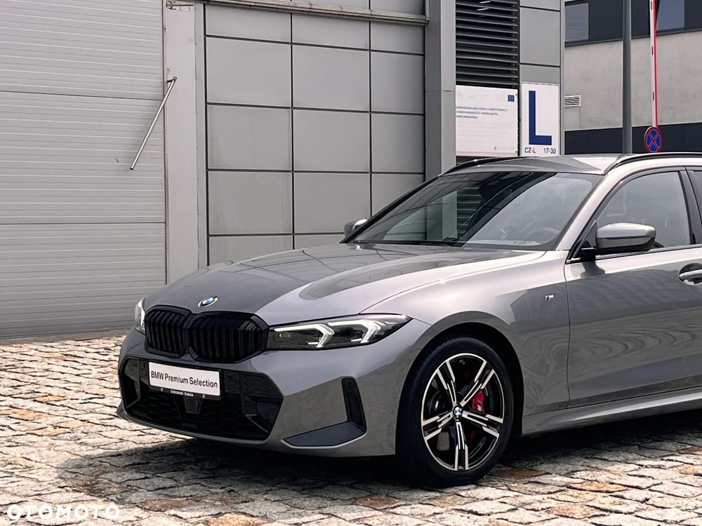 BMW Seria 3 330i xDrive M Sport sport - 15