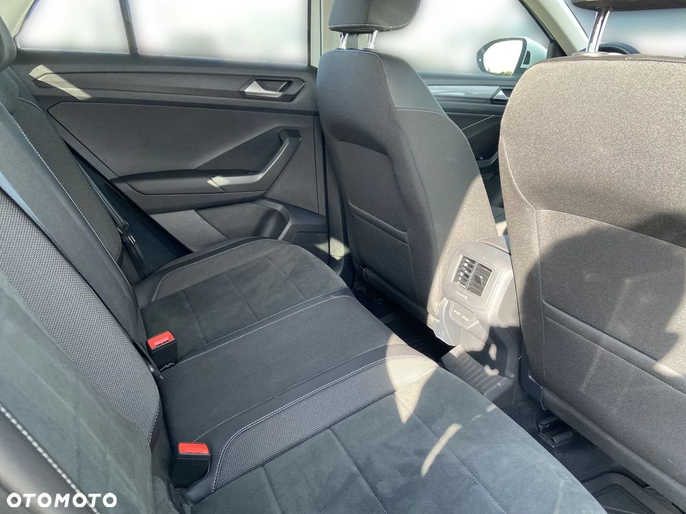 Volkswagen T-Roc 1.5 TSI Style DSG - 14