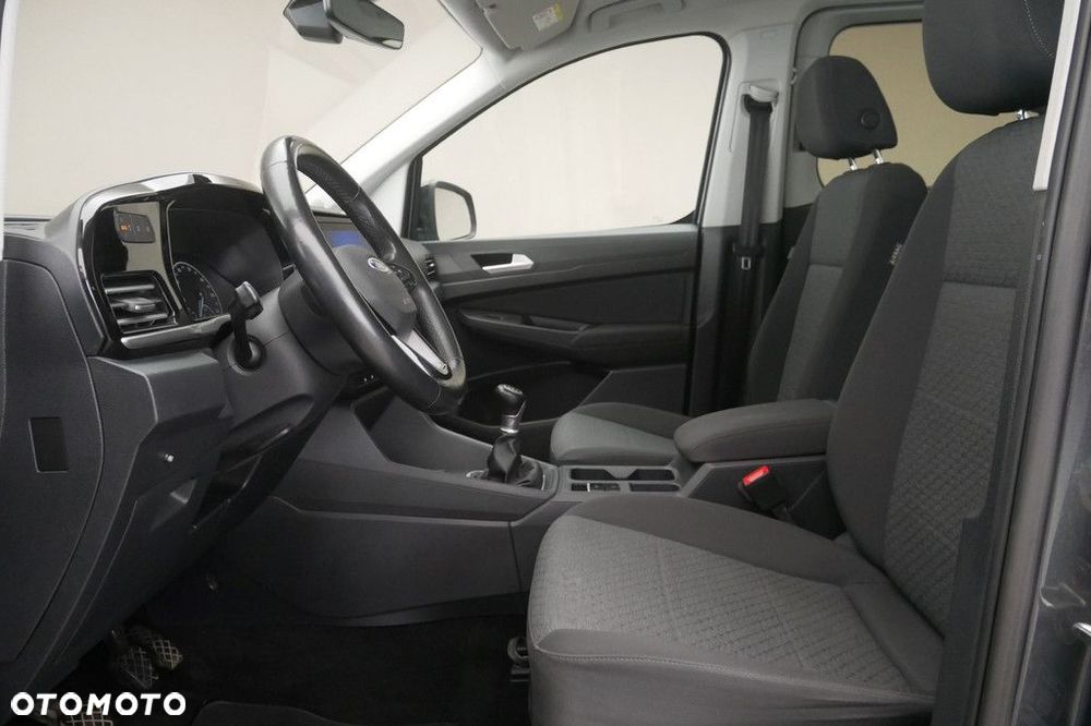 Ford Tourneo Connect - 12