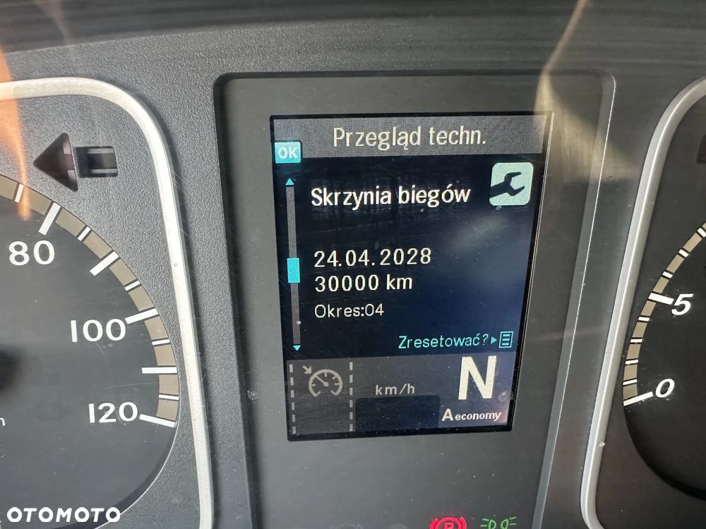 Mercedes-Benz Atego 1218 - 30