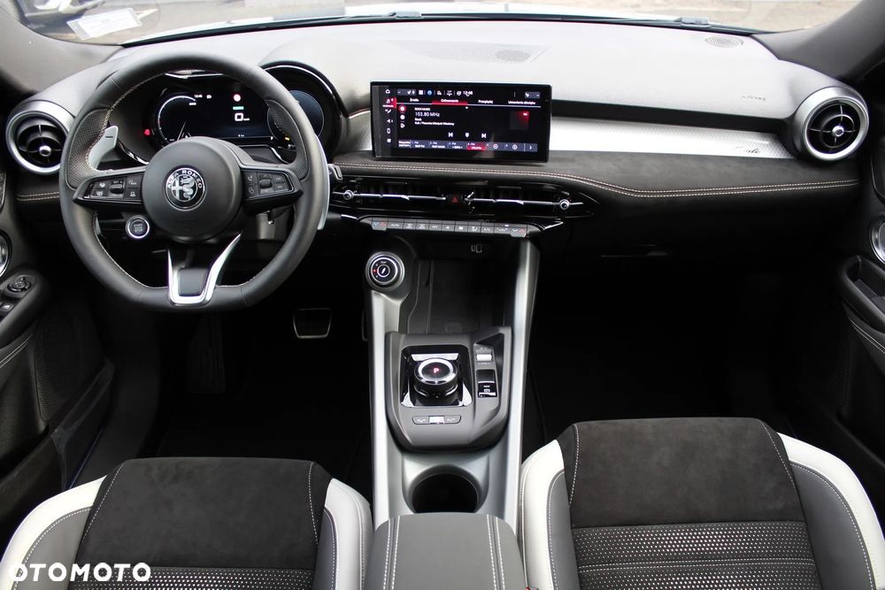Alfa Romeo Tonale 1.5 T4 GSE mHEV Sport Speciale DCT - 11