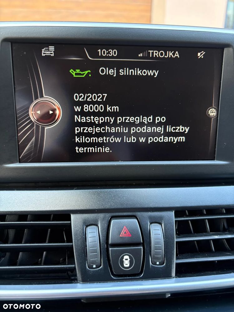 BMW Seria 2 220d Sport Line - 9