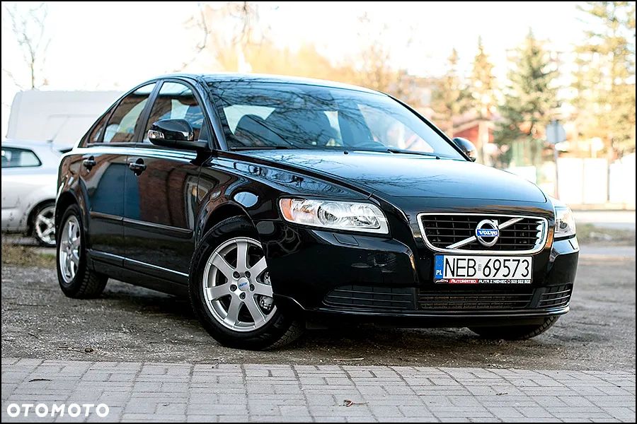 Volvo S40 - 1