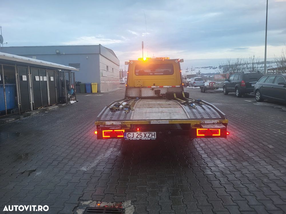 Mercedes-Benz Sprinter - 8