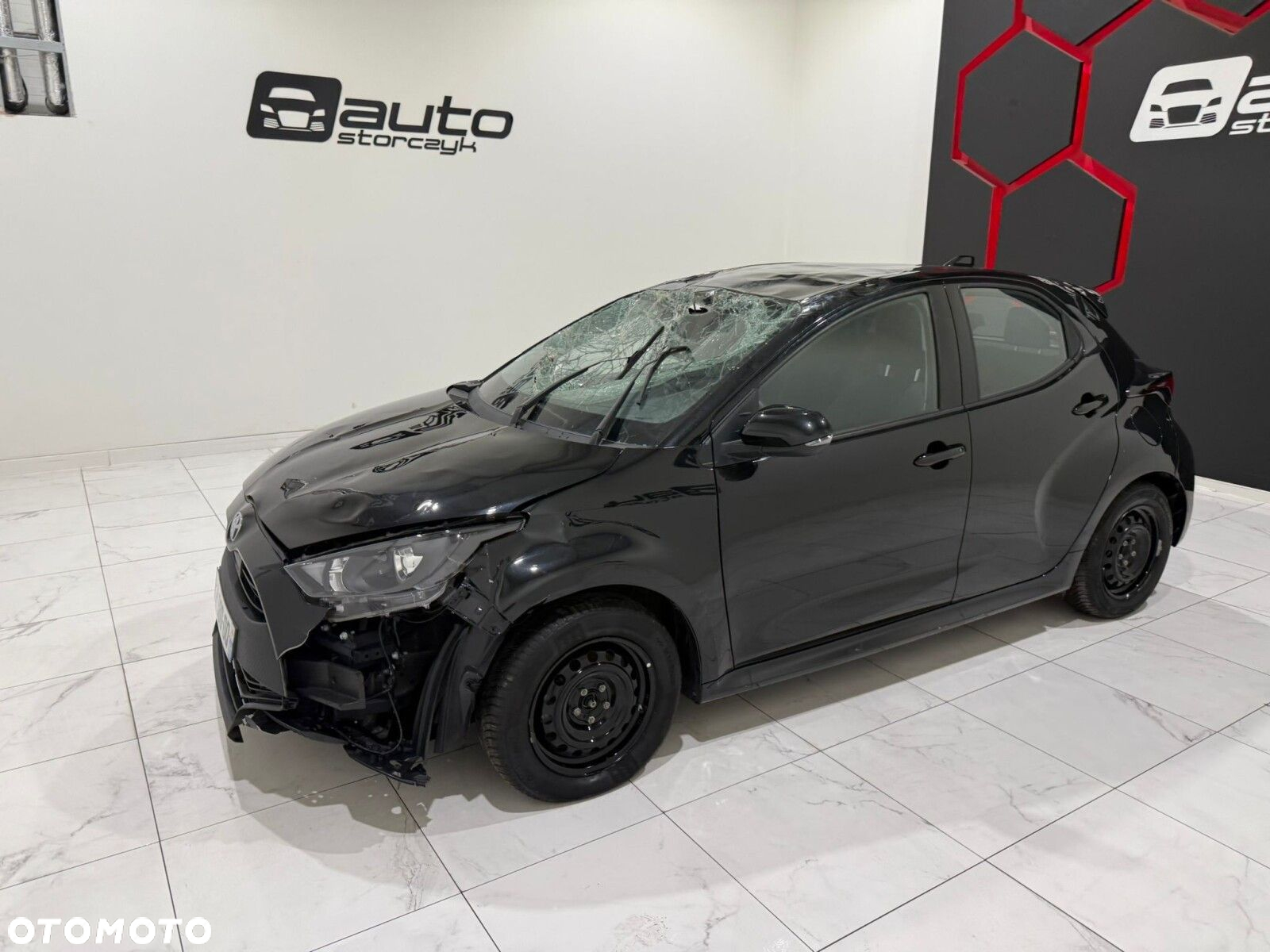 Toyota Yaris - 10