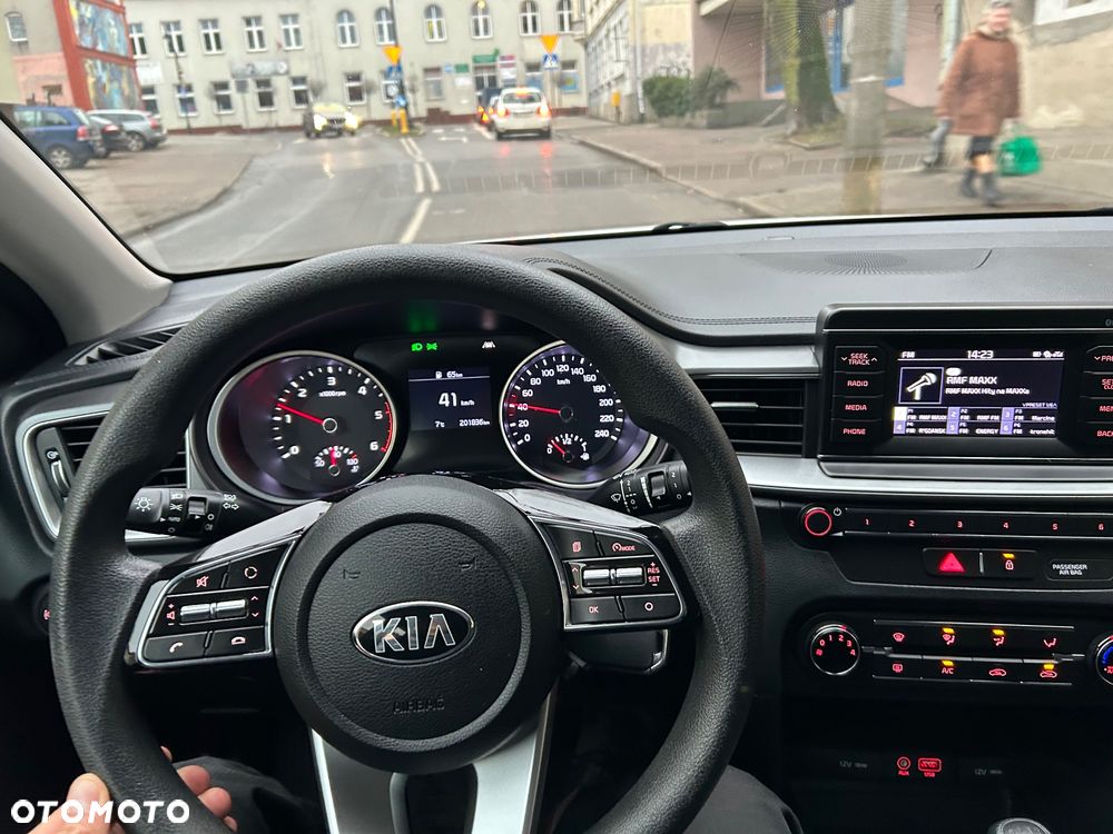 Kia Ceed 1.6 CRDi Edition 7 - 24