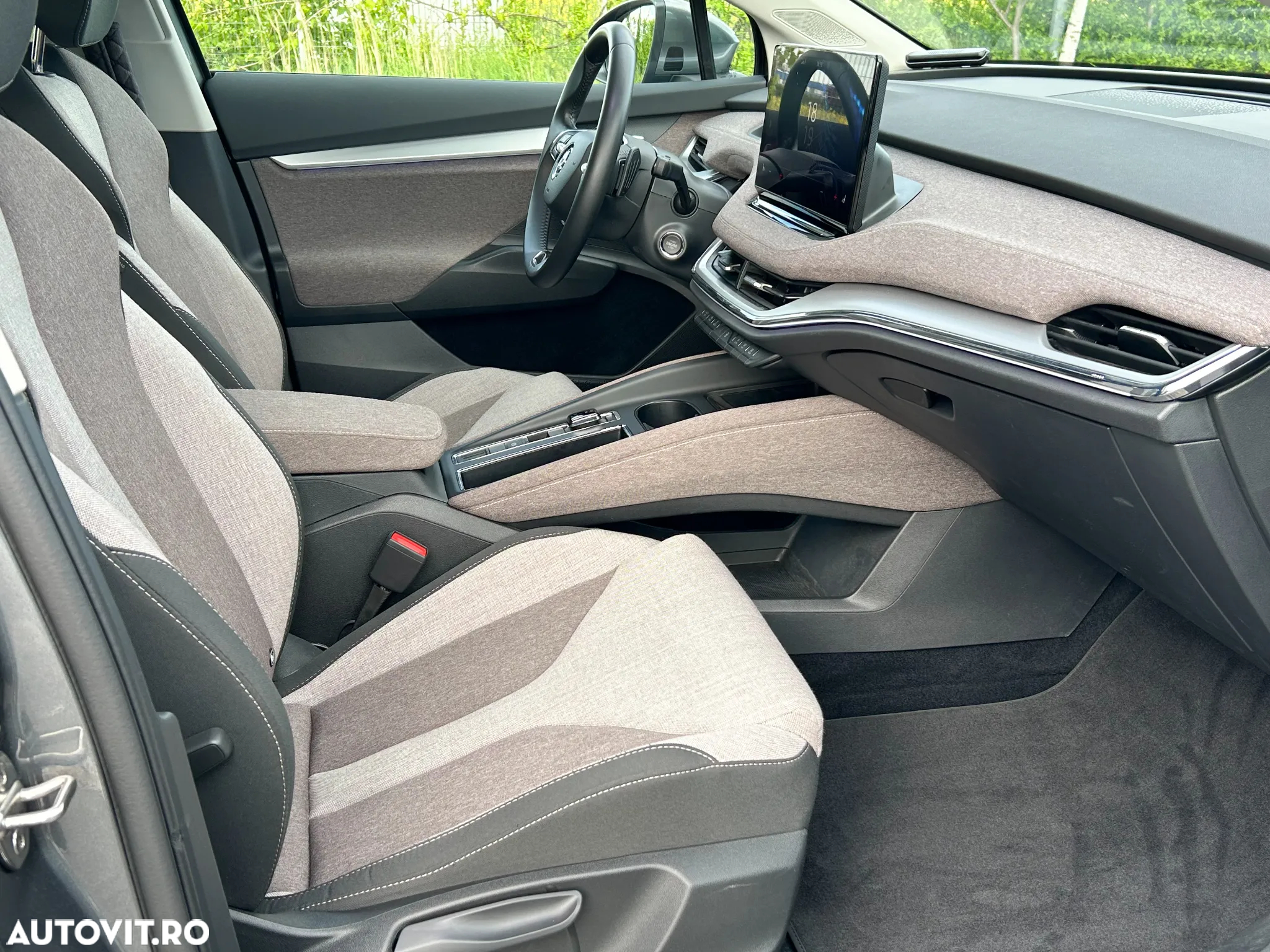 Skoda Enyaq iV Electric 80 - 16