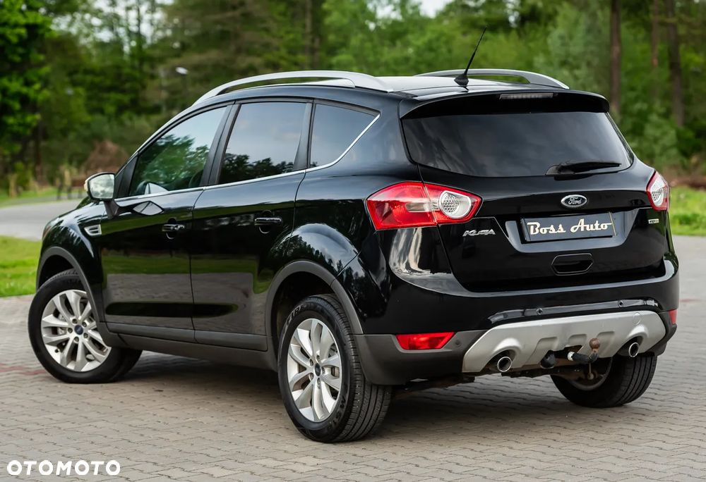 Ford Kuga 2.0 TDCi 2x4 Titanium - 9