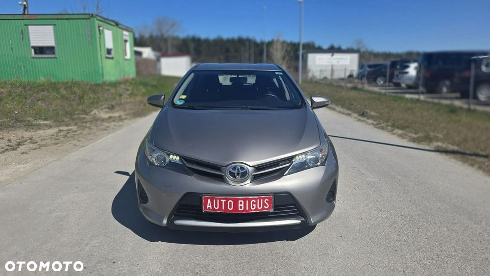 Toyota Auris - 3
