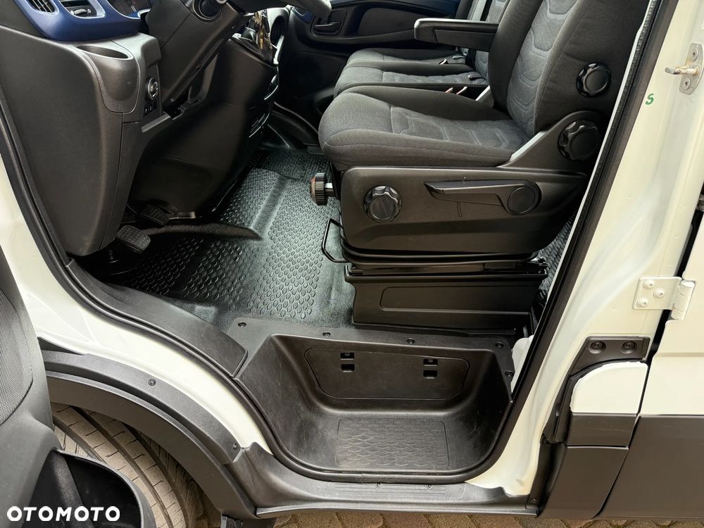 Iveco Daily 3.0 Doka Brygadówka Skrzyniowy - 19