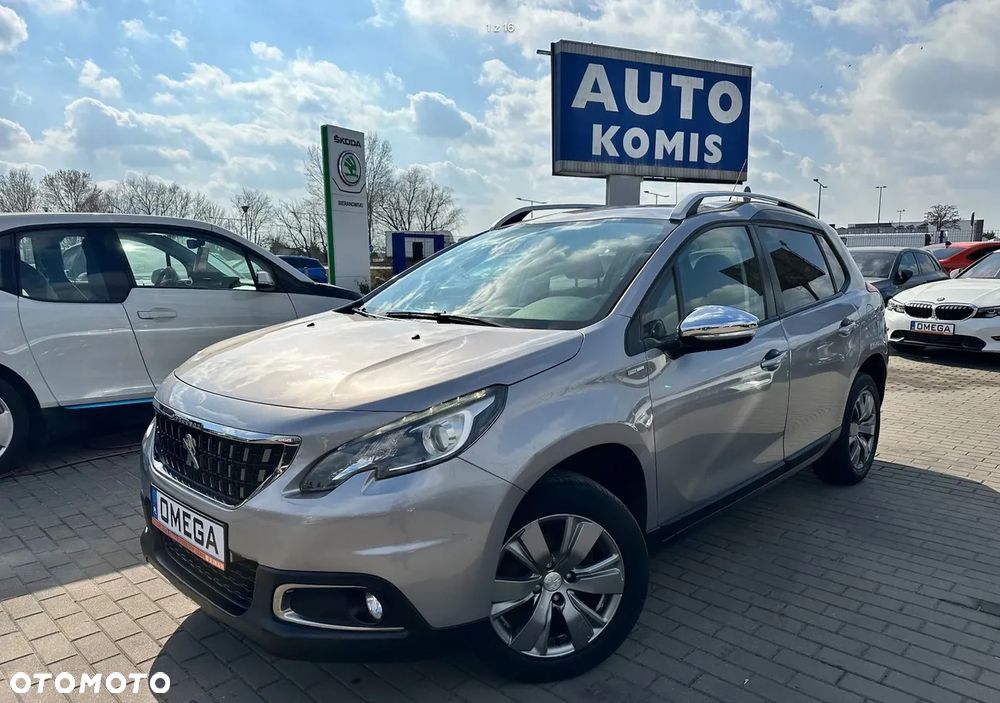 Peugeot 2008 1.2 Pure Tech Style - 1