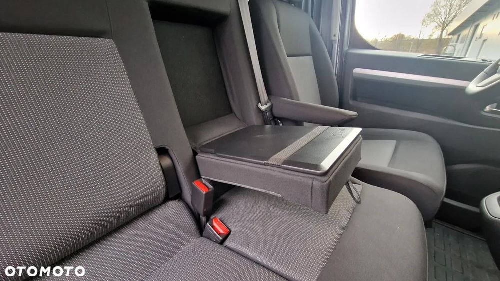 Opel Vivaro Extra Long - 24