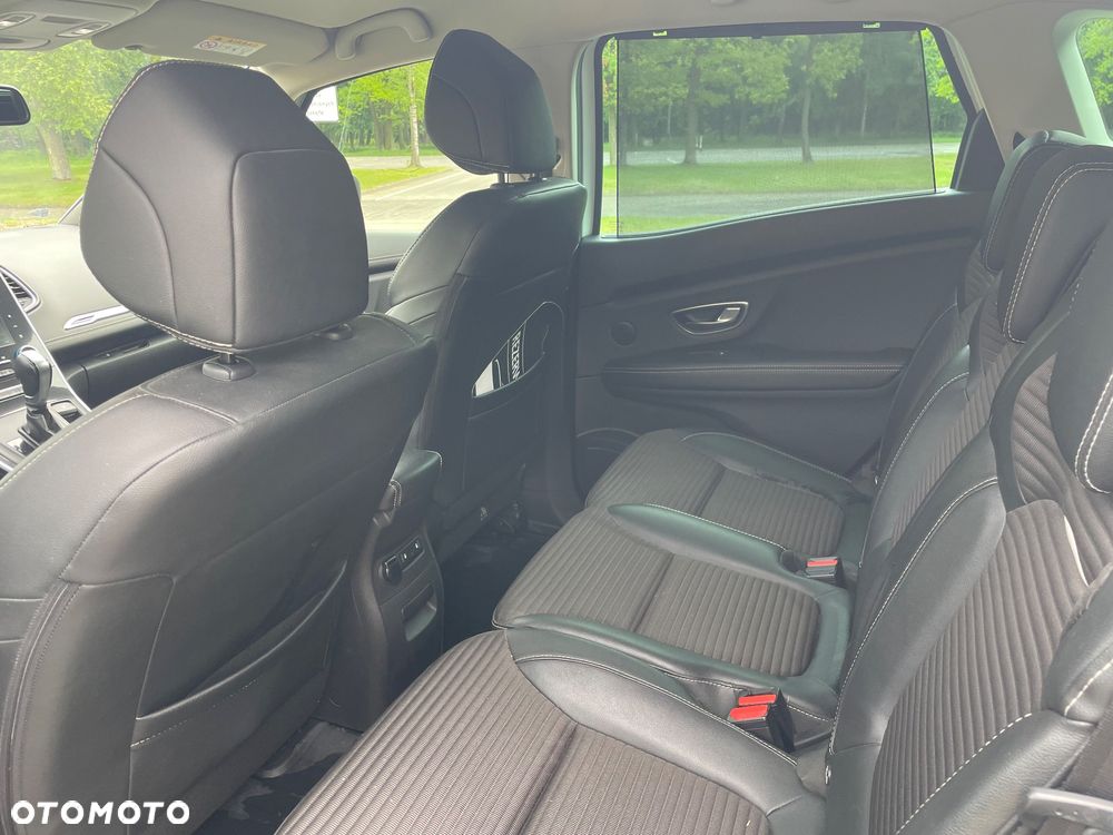 Renault Scenic - 9