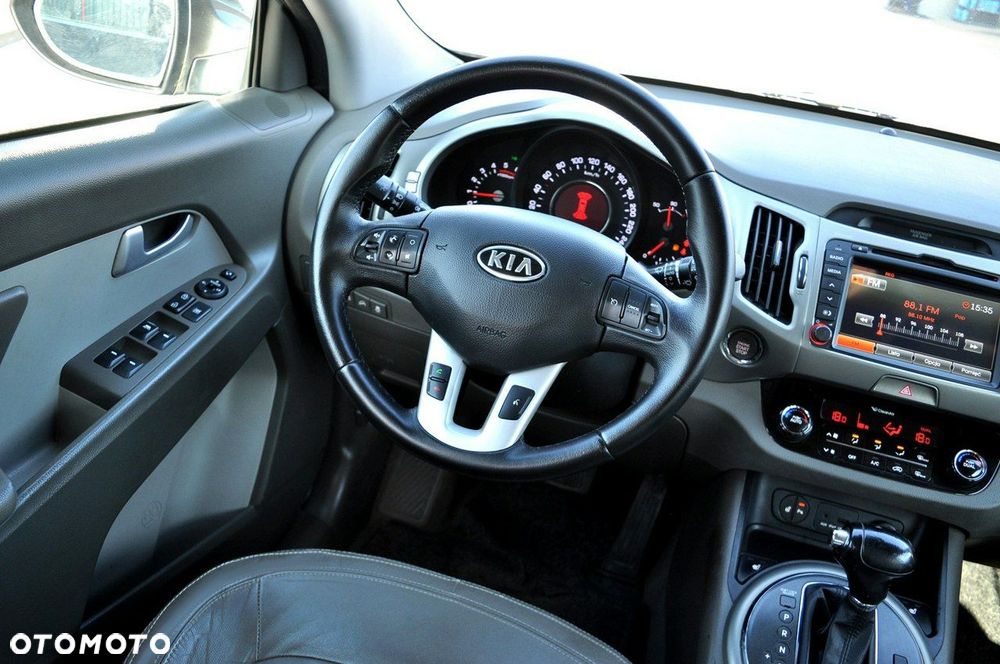 Kia Sportage 2.0 CRDI 4WD Automatik Spirit - 7