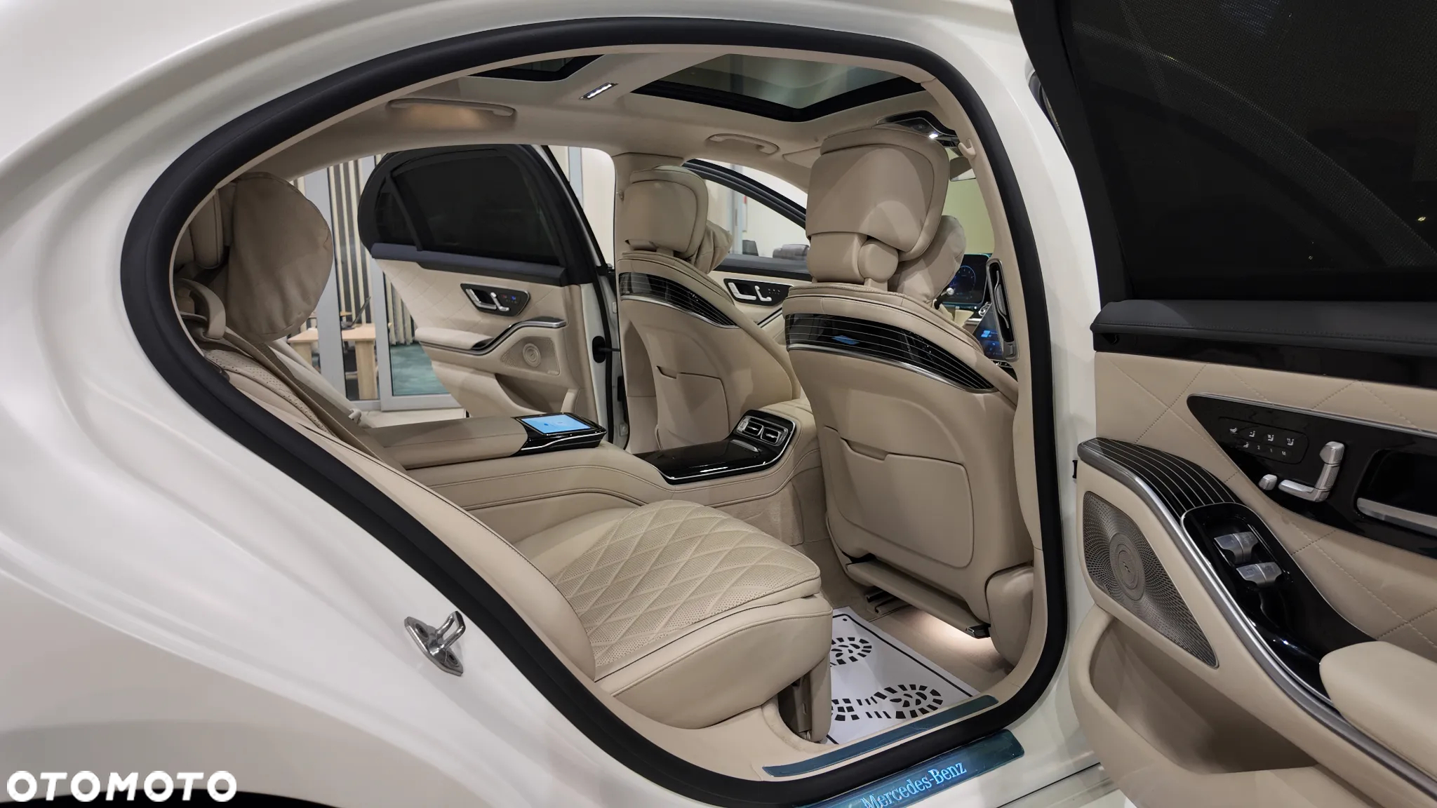 Mercedes-Benz Klasa S 580 4Matic 9G-TRONIC - 31