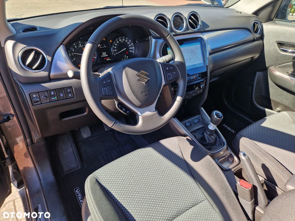 Suzuki Vitara 1.4 Boosterjet mHEV Premium Plus 2WD - 17