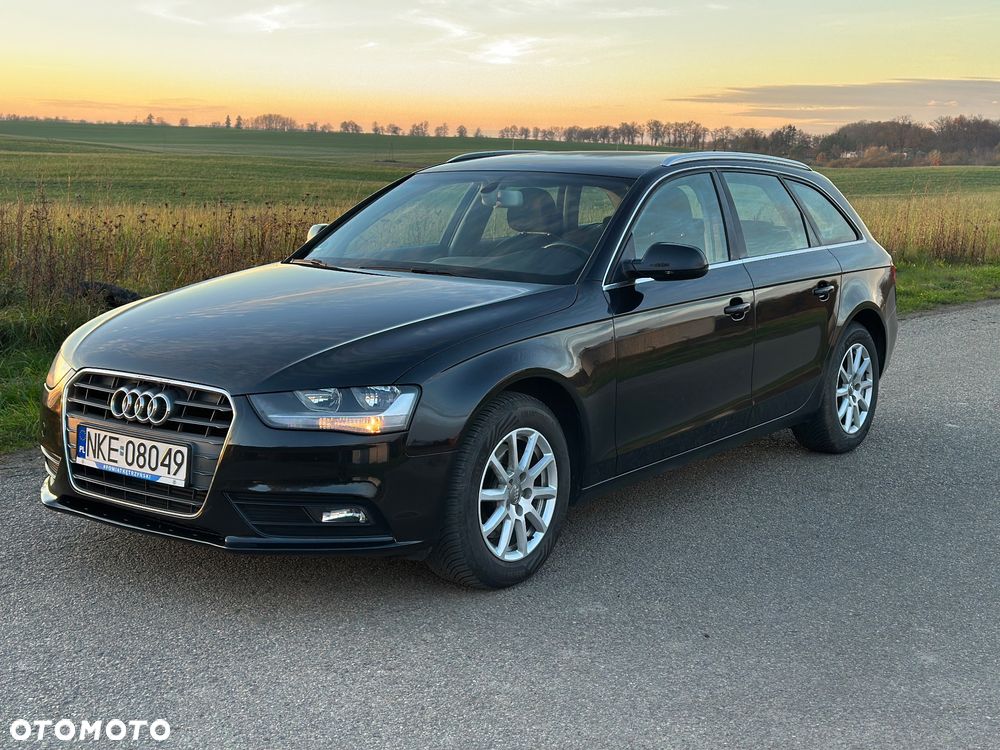 Audi A4 Avant 2.0 TDI DPF Ambiente - 10