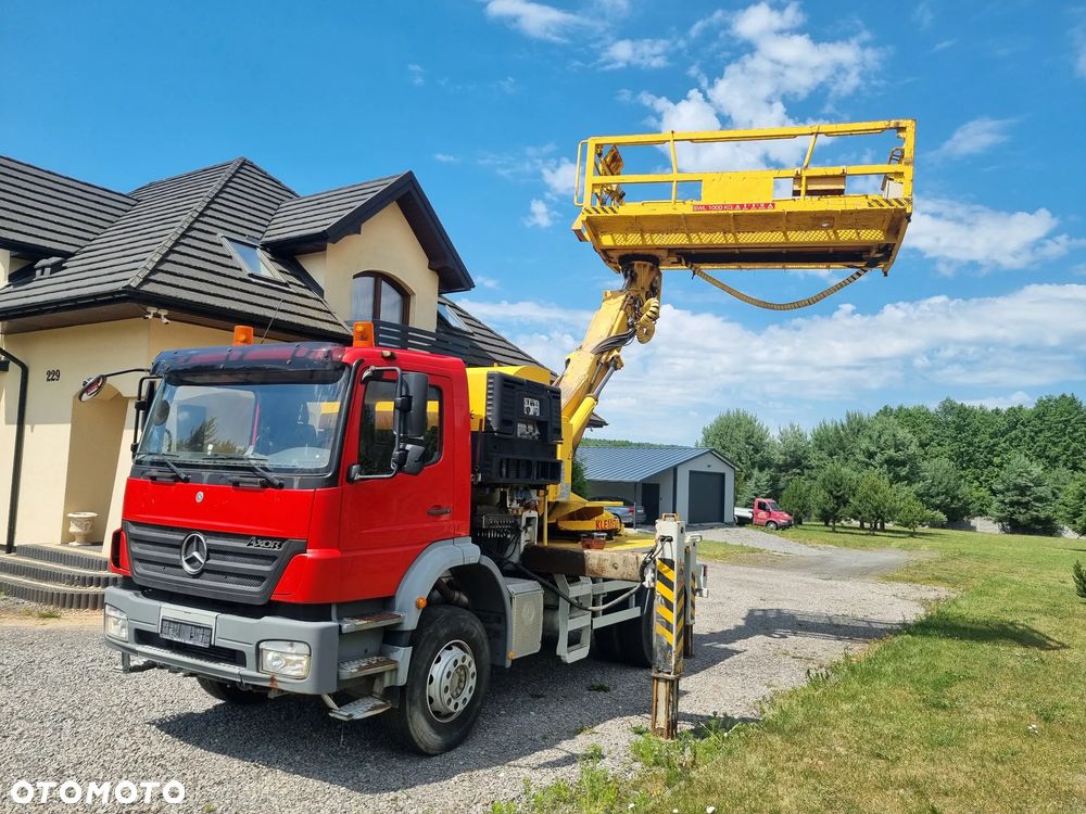 Mercedes-Benz AXOR - 4