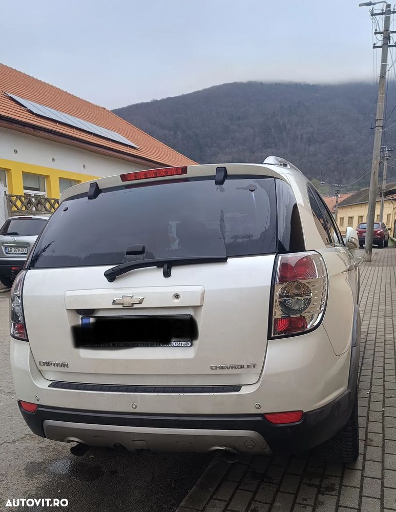 Chevrolet Captiva 2.2 TD AWD LT+ - 2