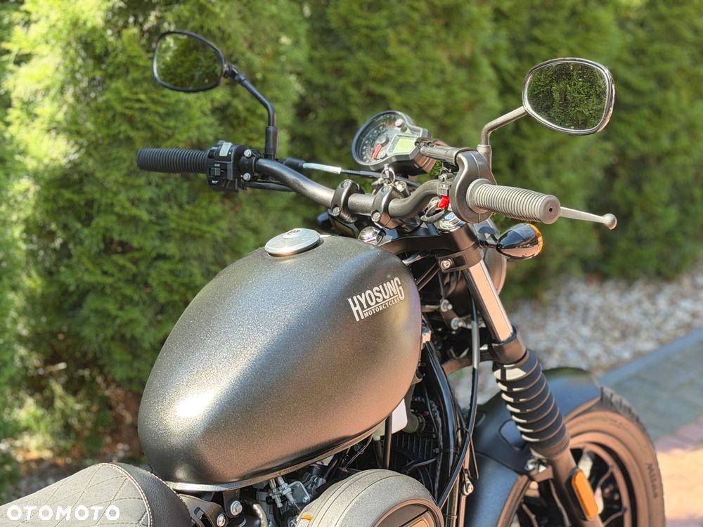 Hyosung GV - 14