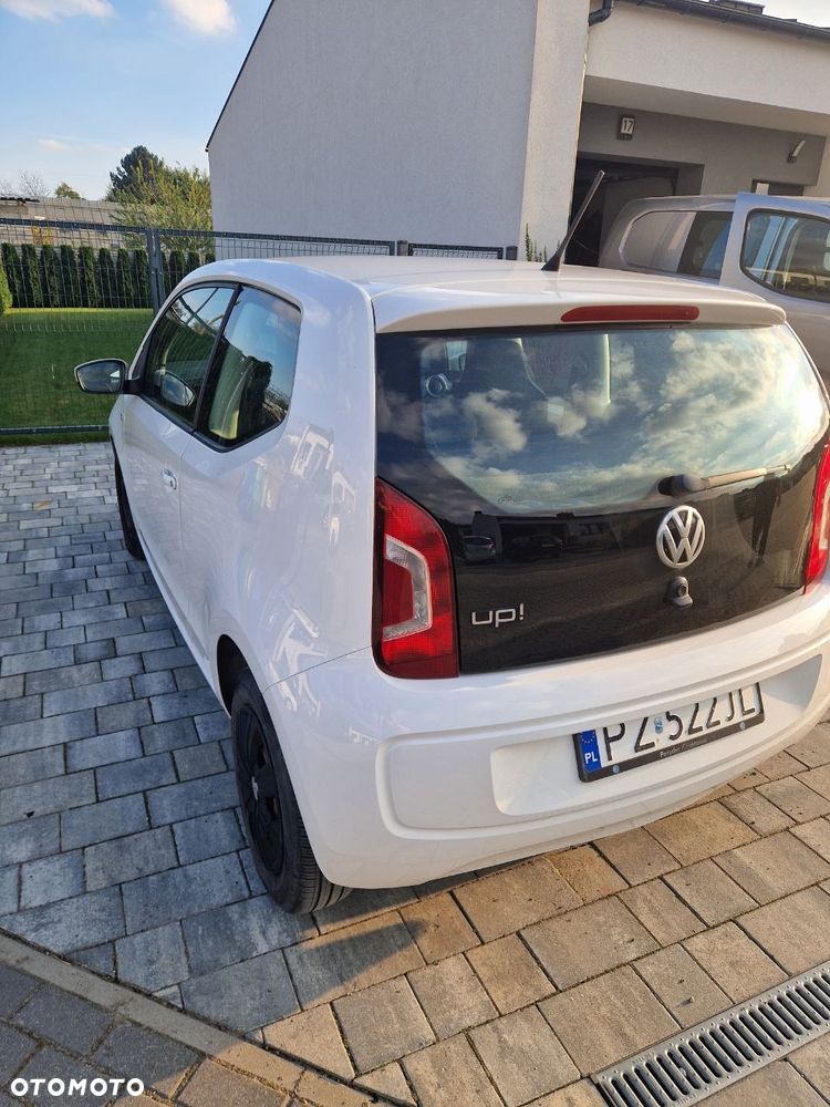 Volkswagen up! - 3