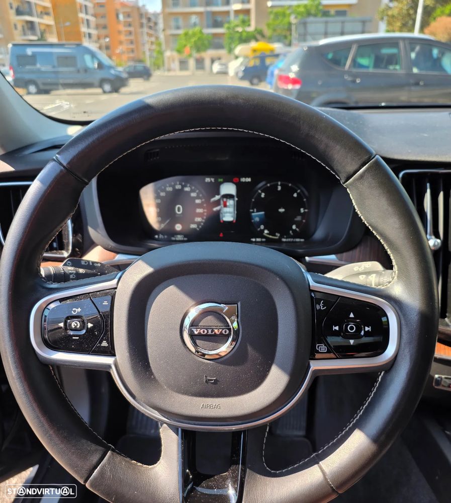 Volvo XC 60 2.0 D4 Momentum Plus - 7