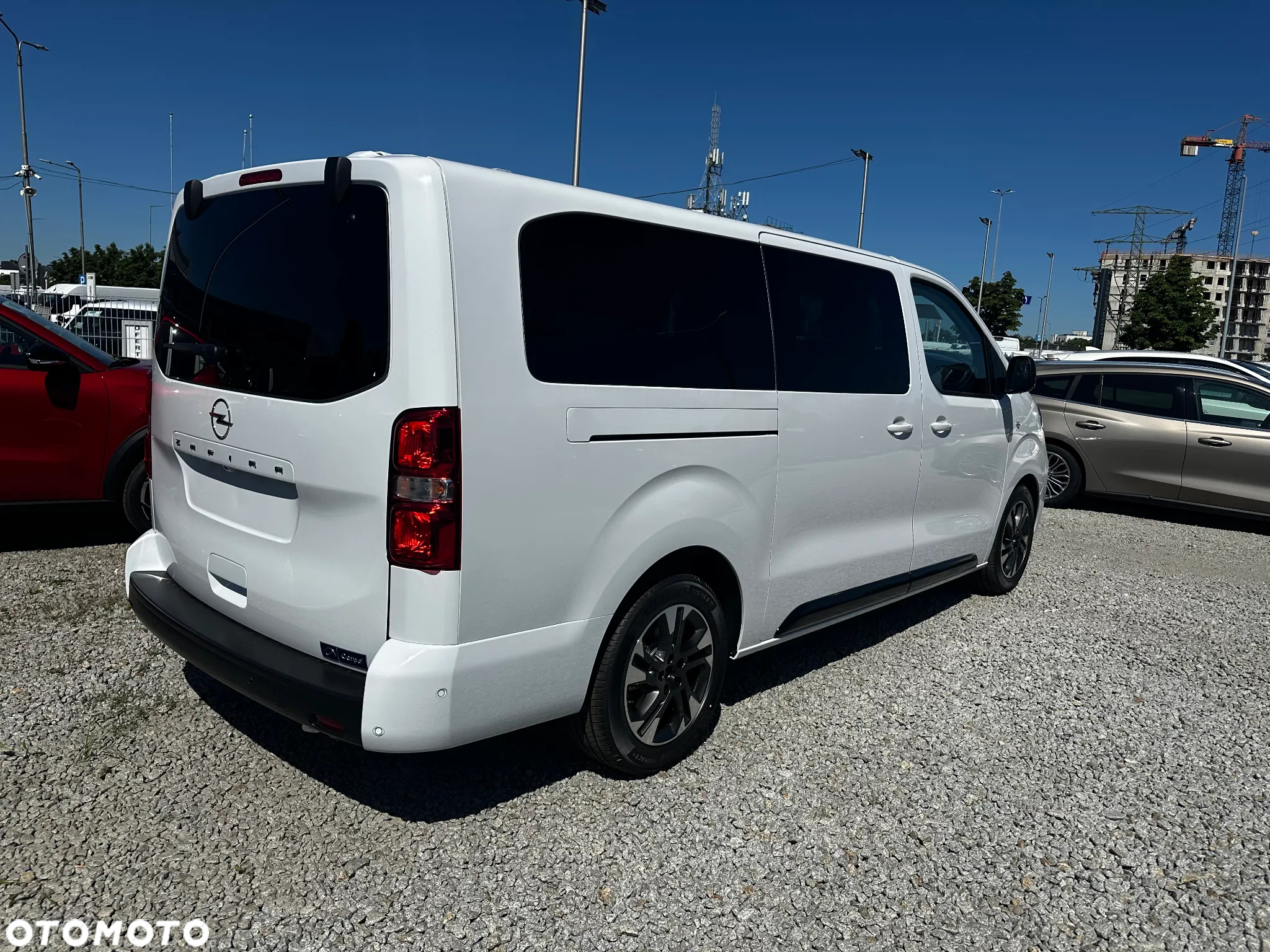 Opel Vivaro - 3