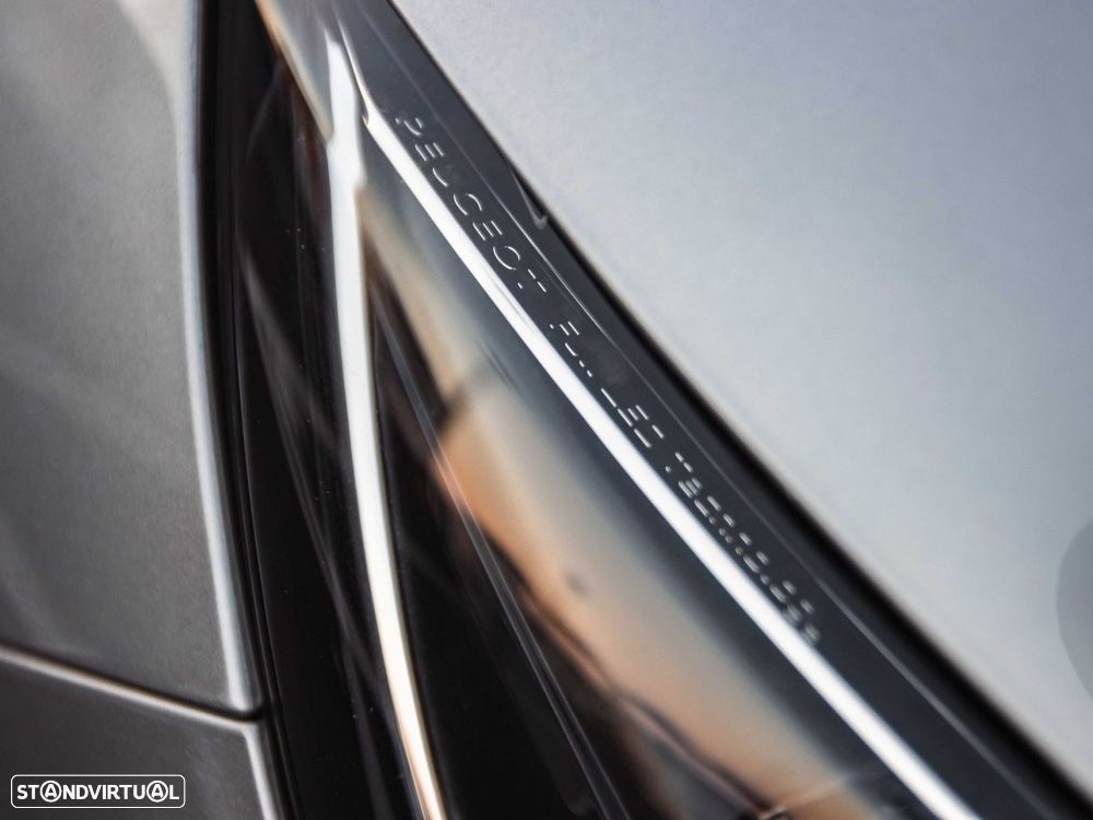 Peugeot 308 1.2 PureTech Allure Pack EAT8 - 22