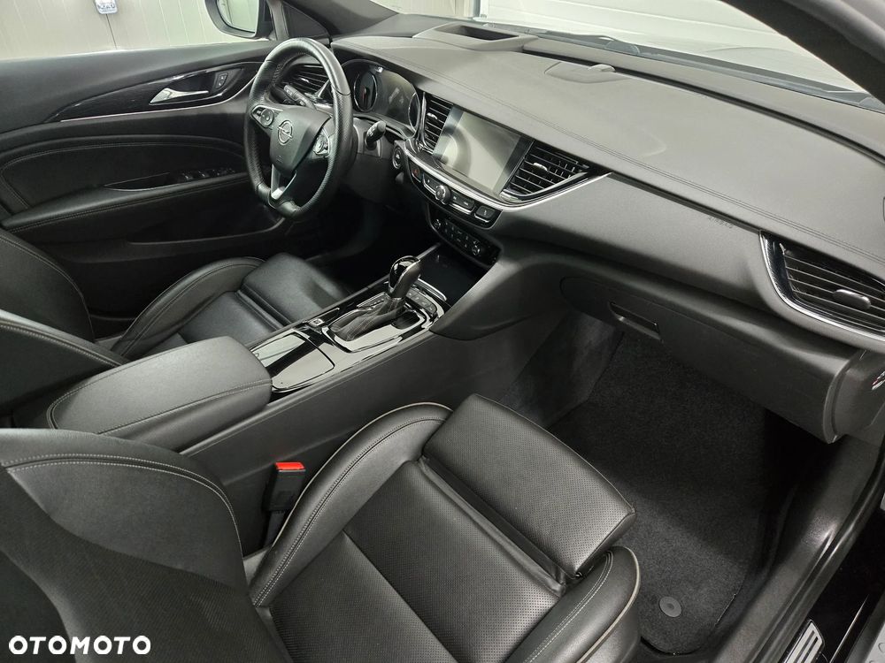 Opel Insignia 2.0 CDTI 4x4 Ultimate S&S - 23