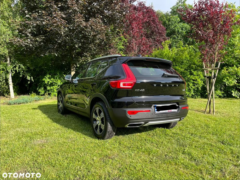 Volvo XC 40 D4 AWD Geartronic Inscription - 3