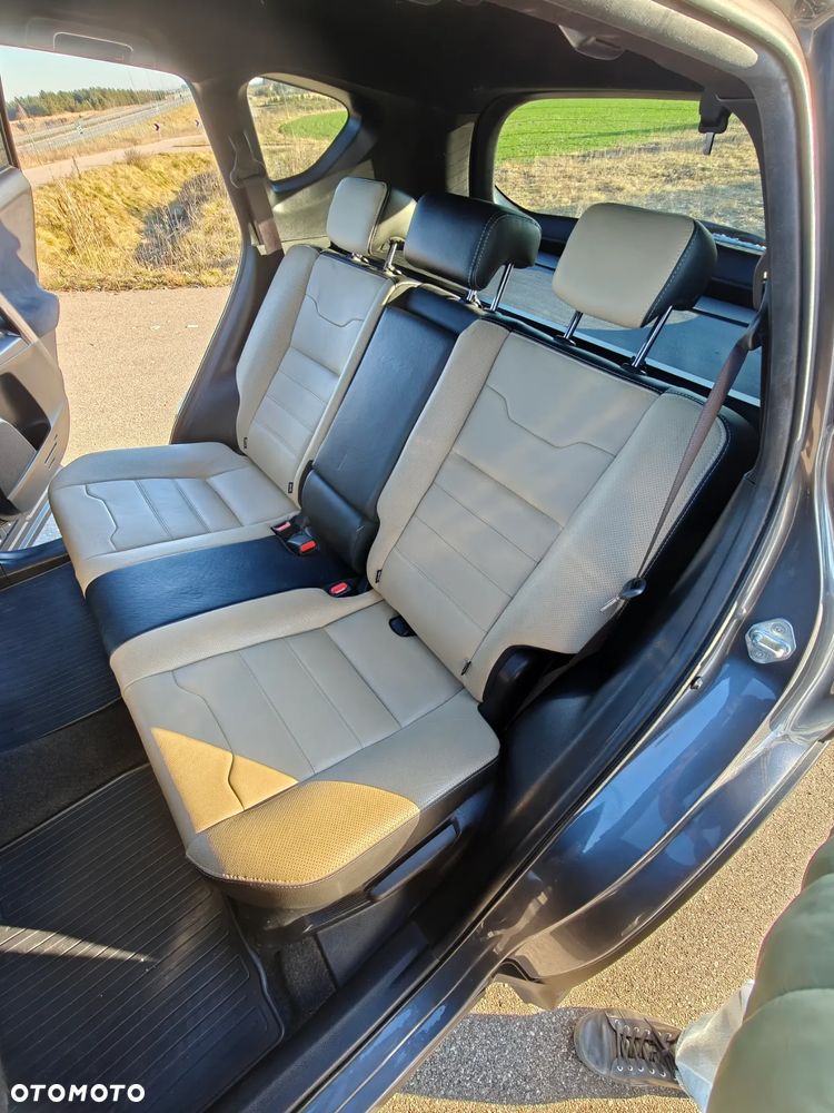 Toyota RAV4 Hybrid Style 4x4 - 13