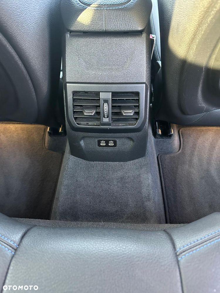 BMW Seria 2 218i M Sport - 27