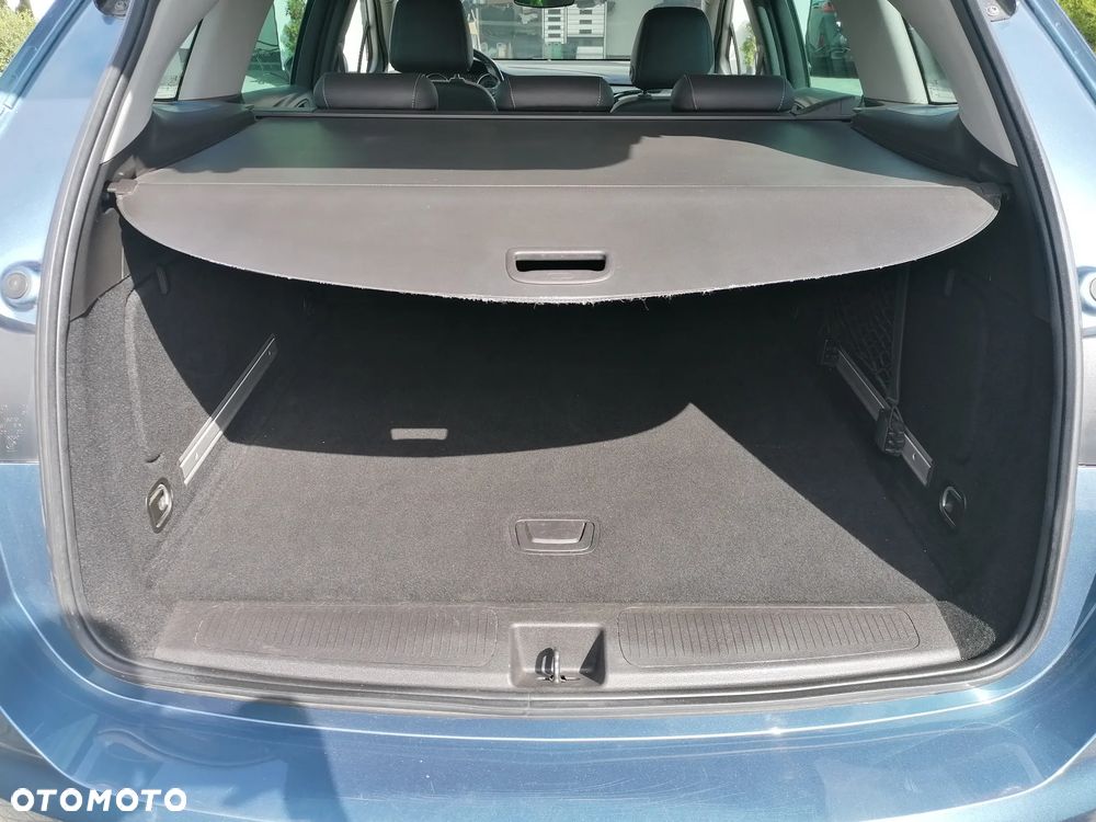 Opel Astra 1.6 CDTI Elite S&S - 34