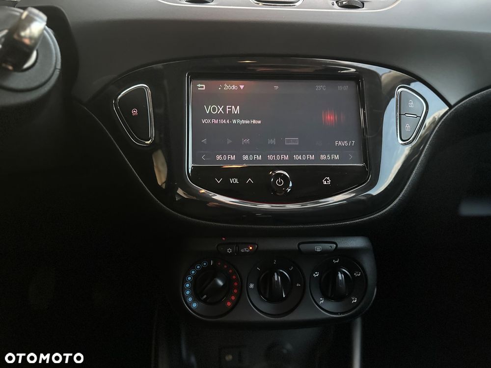 Opel Corsa 1.4 Innovation - 22