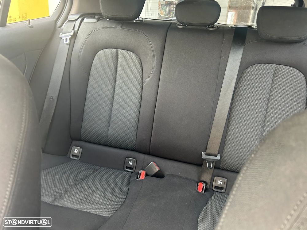 BMW 116 d Corporate Edition Auto - 8