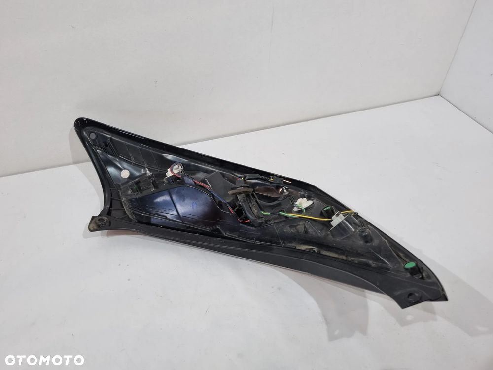 TOYOTA AYGO II LAMPA TYŁ LEWA EUROPA - 5