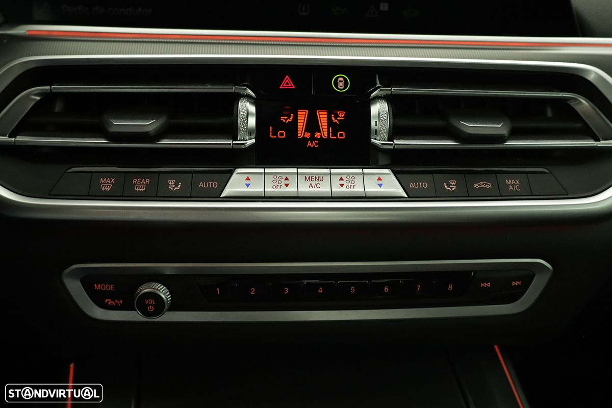 BMW X5 45 e xDrive Pack M - 17