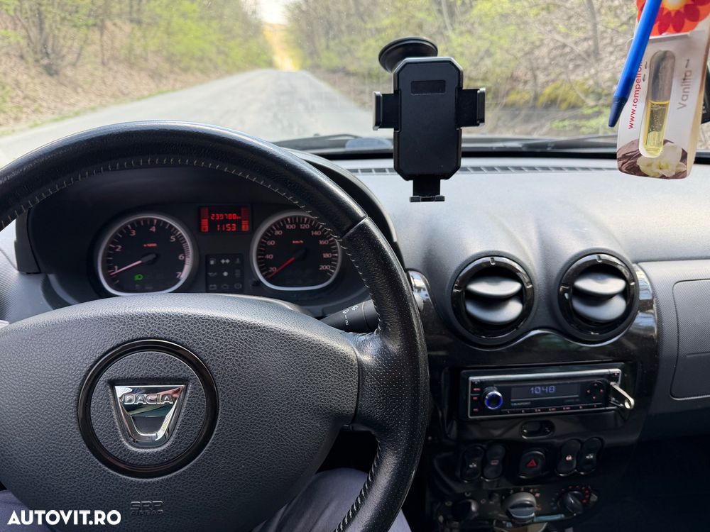 Dacia Duster 1.5 dCi 4x2 Prestige - 9