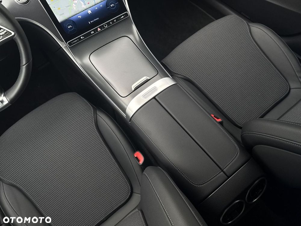 Mercedes-Benz Klasa C - 17