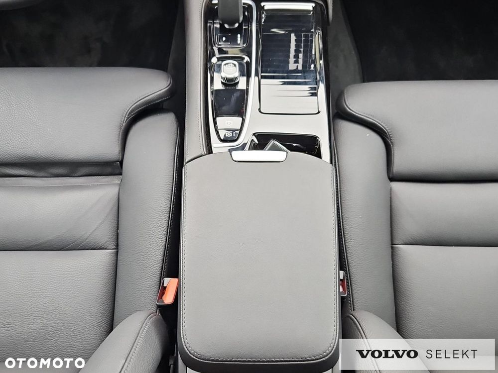 Volvo S90 T8 AWD Plug-In Hybrid Ultimate Dark - 22