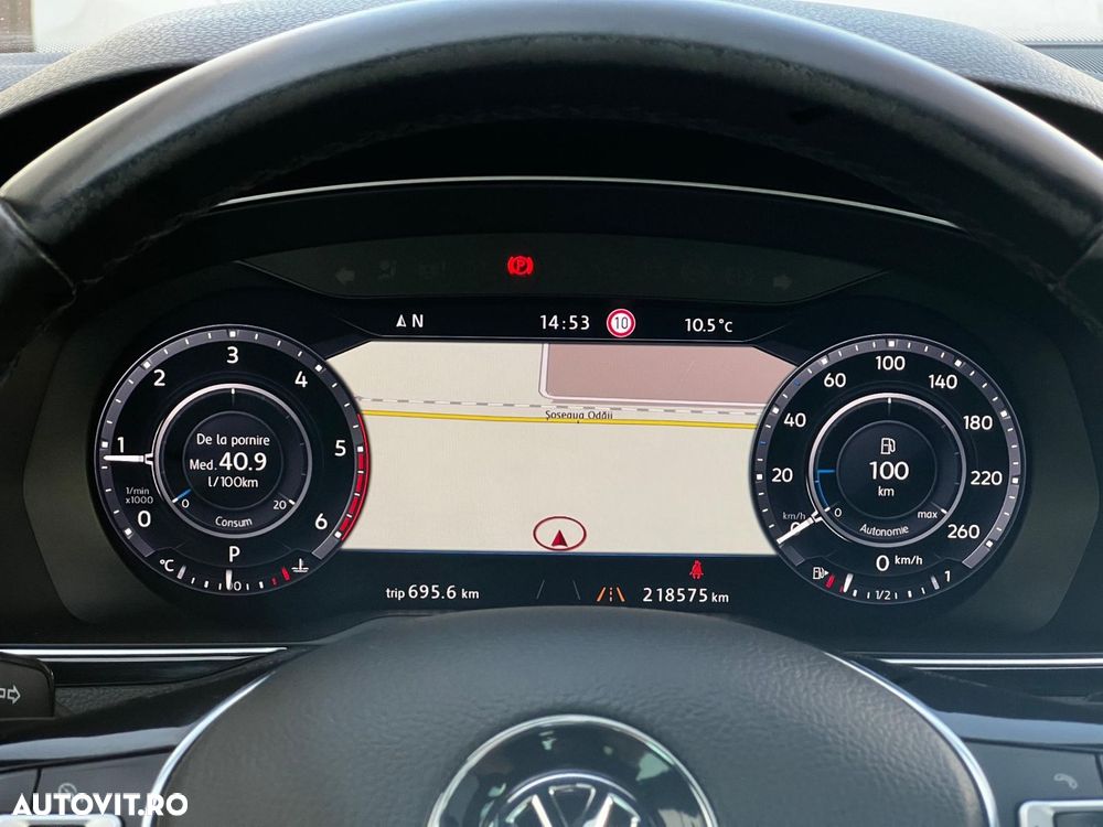 Volkswagen Passat Alltrack - 19