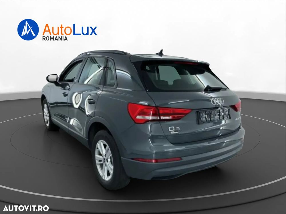 Audi Q3 45 TFSIe S tronic - 3