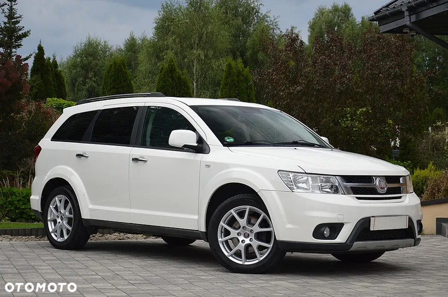 Fiat Freemont 2.0 Multijet 16V DPF Automatik Allrad Black Code - 4