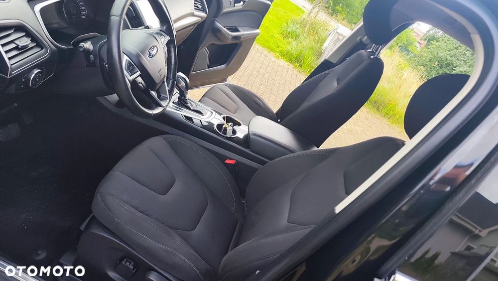 Ford S-Max 2.0 TDCi DPF Titanium - 6