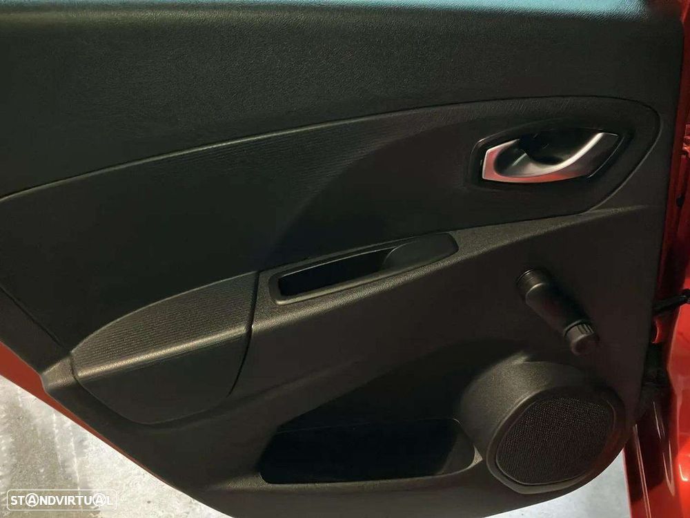 Renault Clio Sport Tourer 0.9 TCe Limited Edition - 21